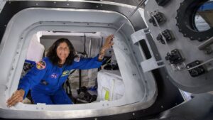 Read more about the article After ’emotional roller coaster’, NASA astronauts ready to fly Boeing Starliner