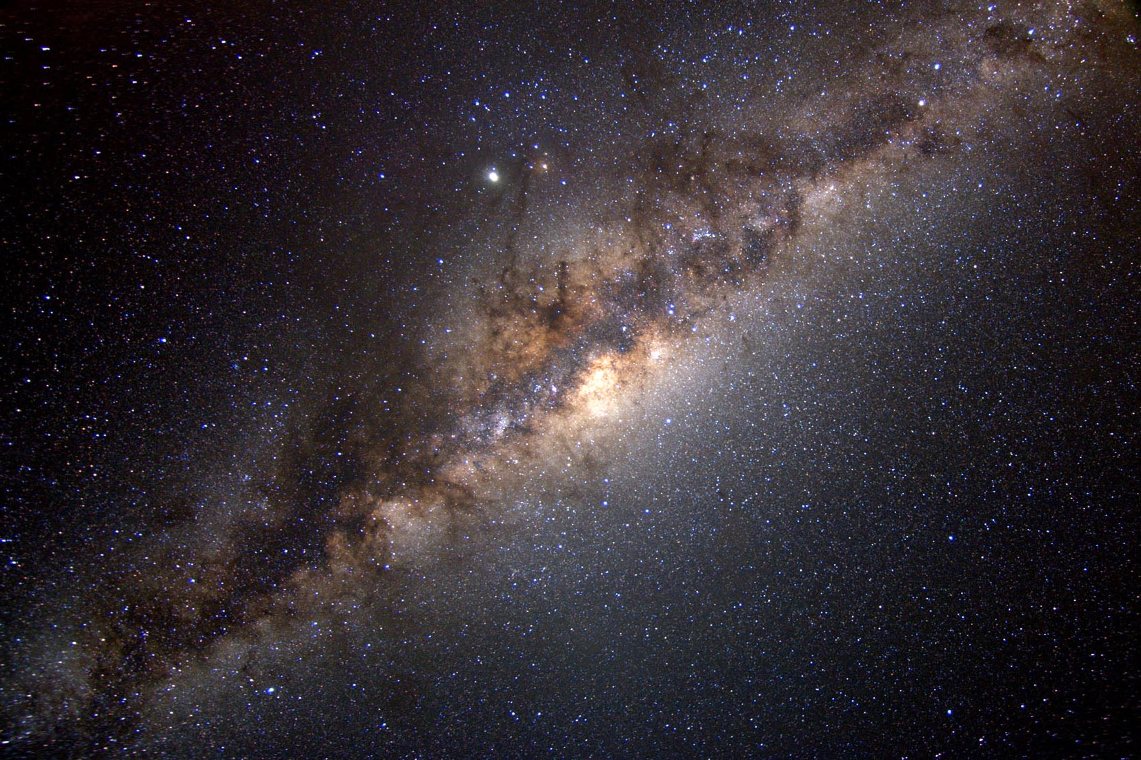 You are currently viewing Hidden in the halo: MIT researchers discover the oldest stars in the universe