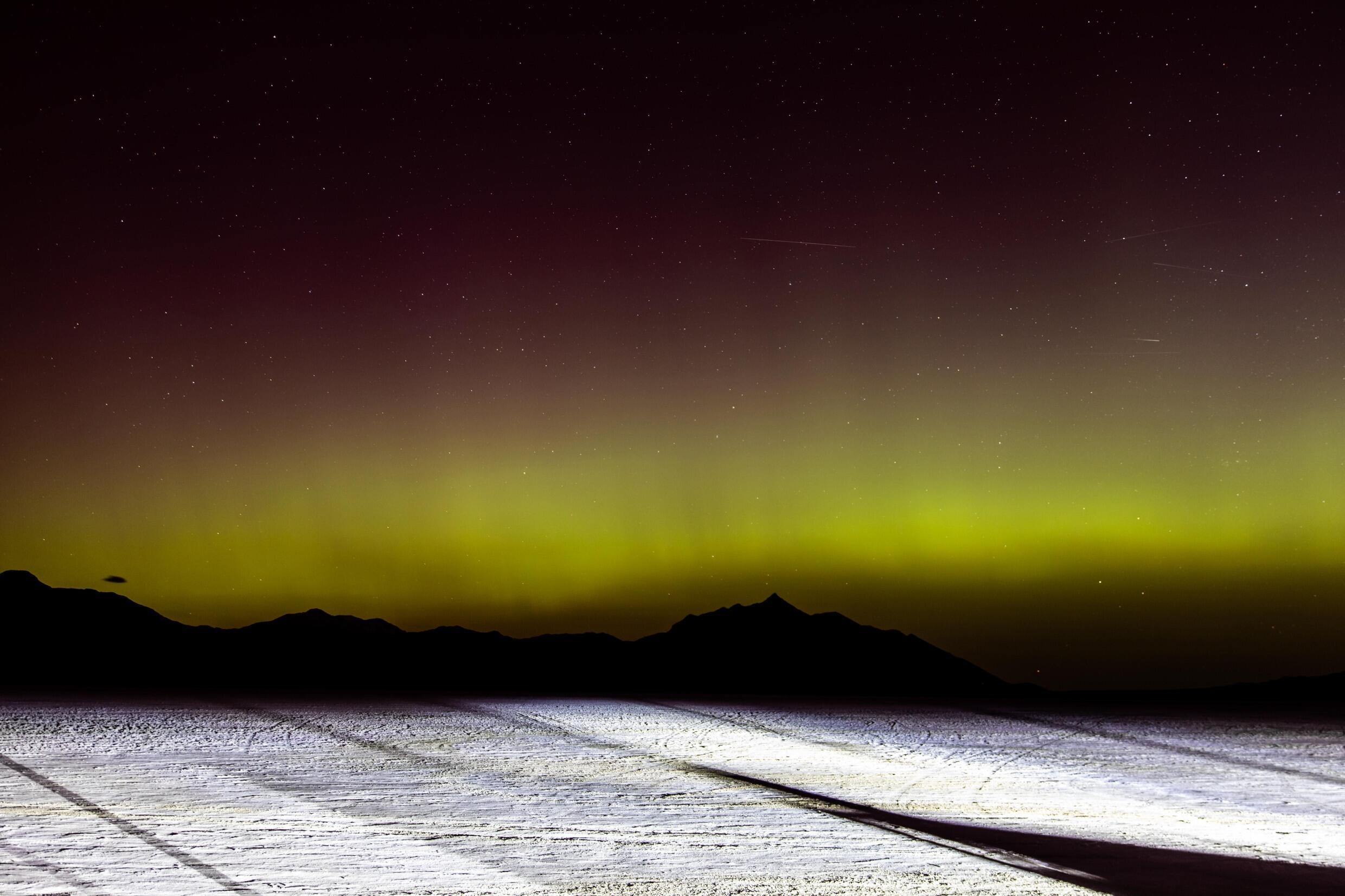 A geomagnetic storm lights up the Utah night sky.