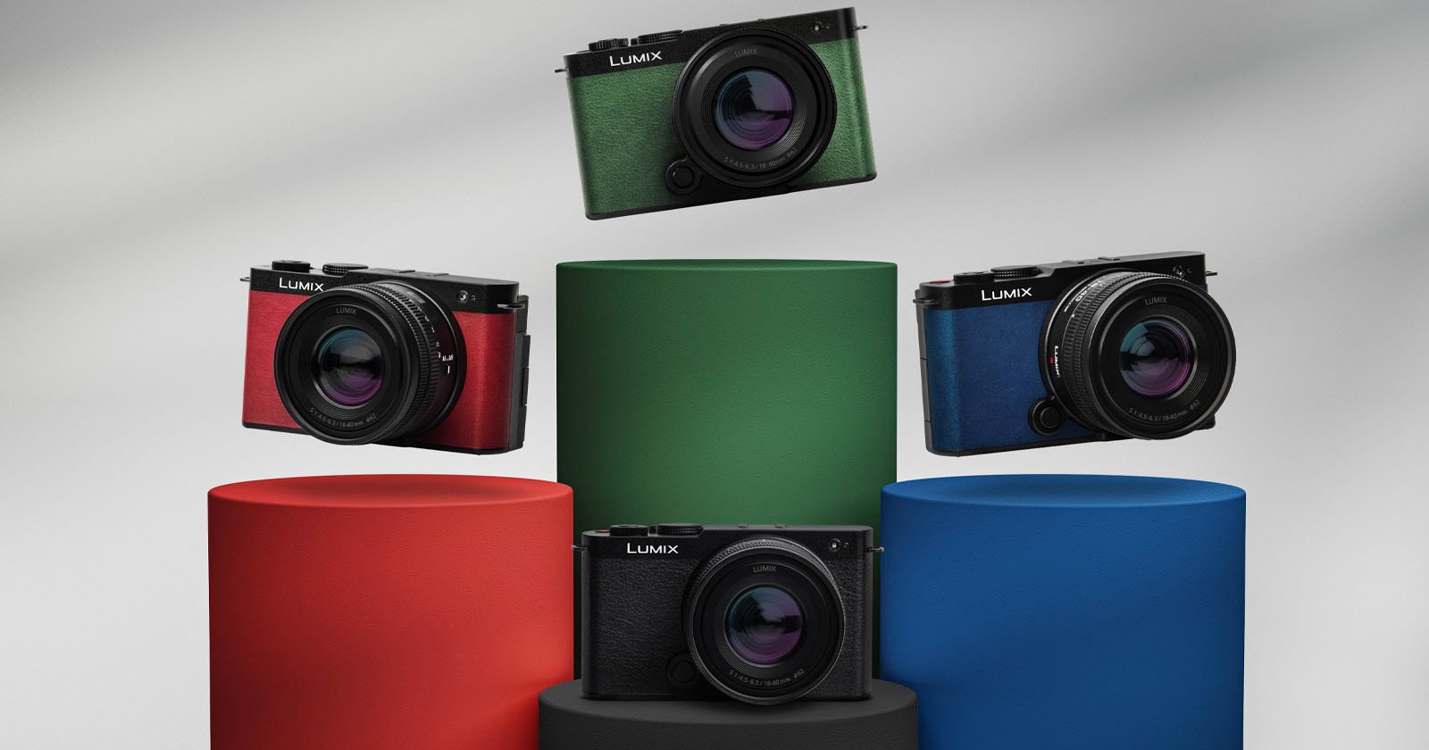 Read more about the article The Panasonic S9 crams the S5II into the smallest full-frame Lumix body