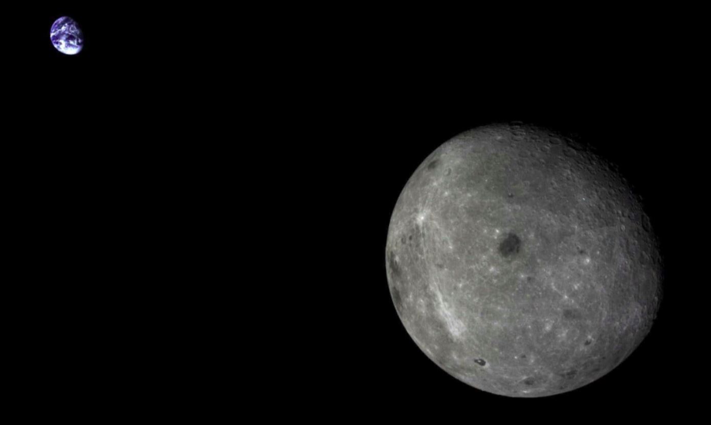 You are currently viewing Chang’e-6 is ready for a landing attempt this weekend as the sun rises over the Apollo Crater