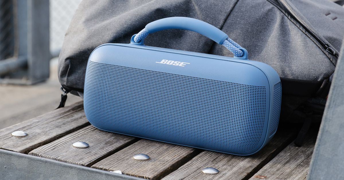 You are currently viewing Bose SoundLink Max review: sound that defies size doesn’t come cheap