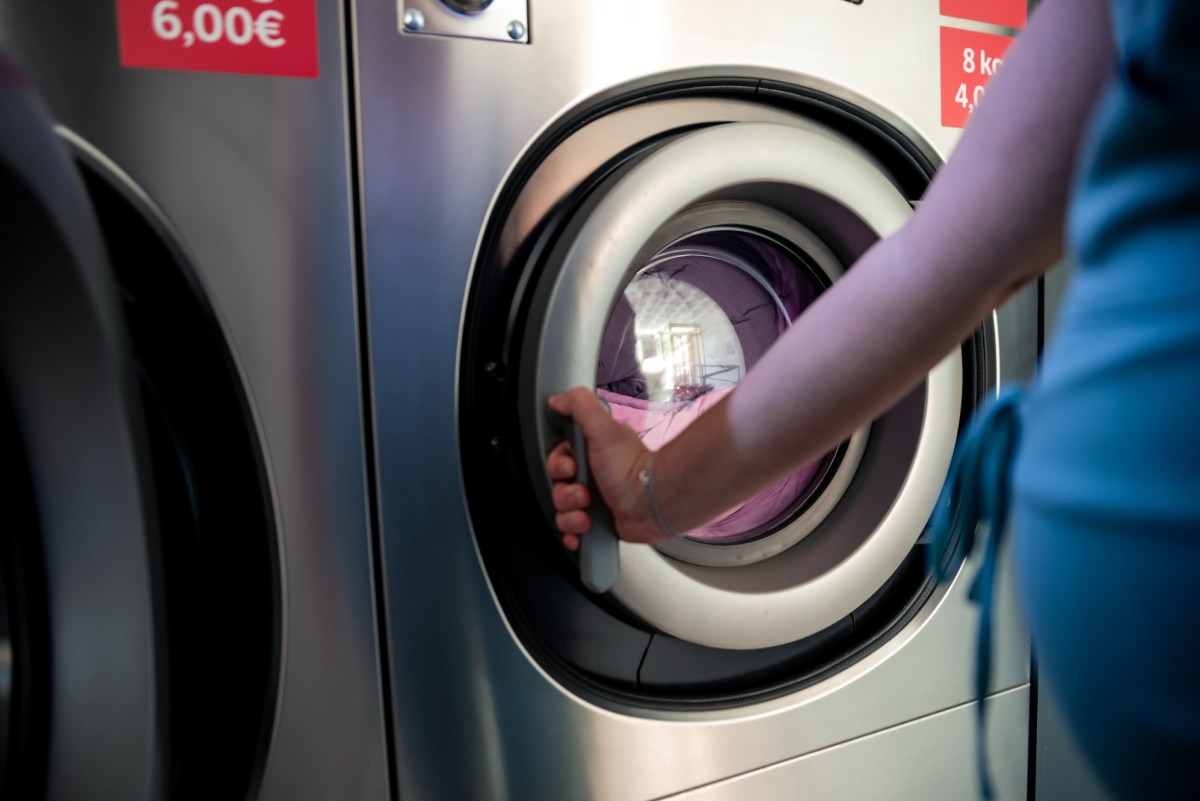 Read more about the article EXCLUSIVE: Two students reveal security flaw that could let millions do laundry for free