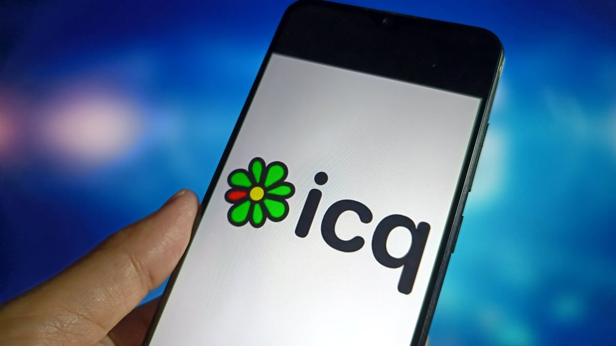 Read more about the article Instant messaging service ICQ is shutting down after 27 years