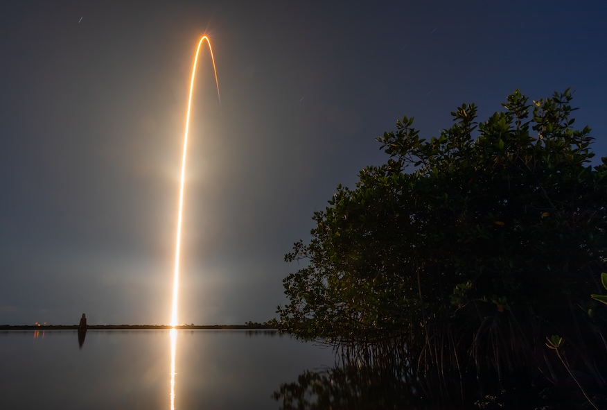 You are currently viewing SpaceX reaches nearly 6,000 Starlink satellites in orbit after Falcon 9 launch from Cape Canaveral – Spaceflight Now