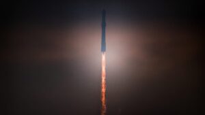 Read more about the article Investing in space: Boeing and SpaceX had an important week that showed their differences