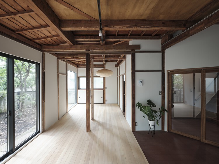 Renovation of a house in Shirokanedai / ROOVICE - Image 7 of 28