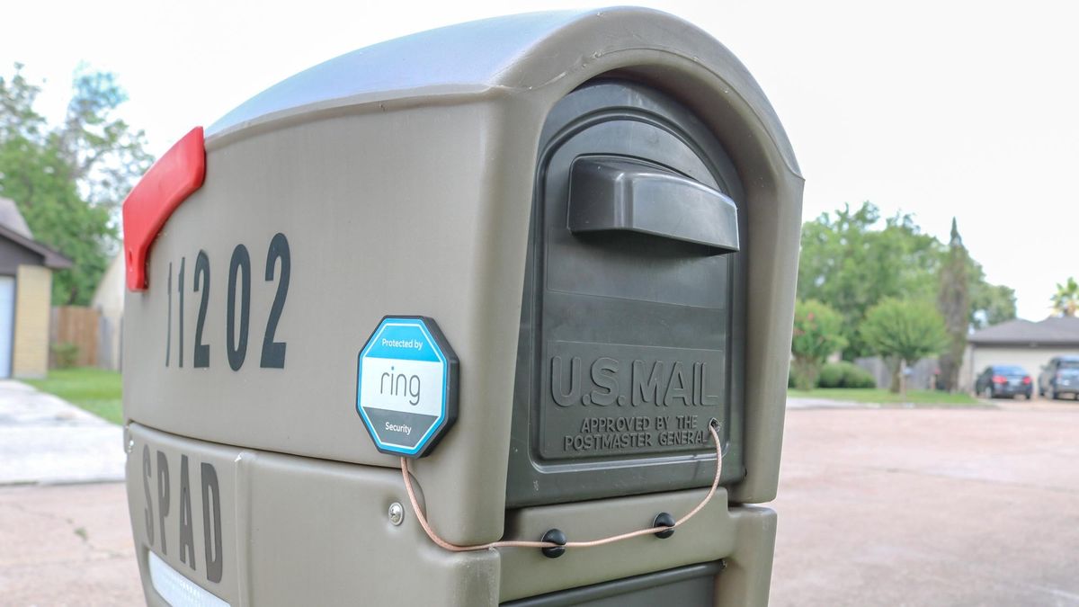 Read more about the article I gave my mailbox this $29 smart upgrade and it’s been a complete game changer