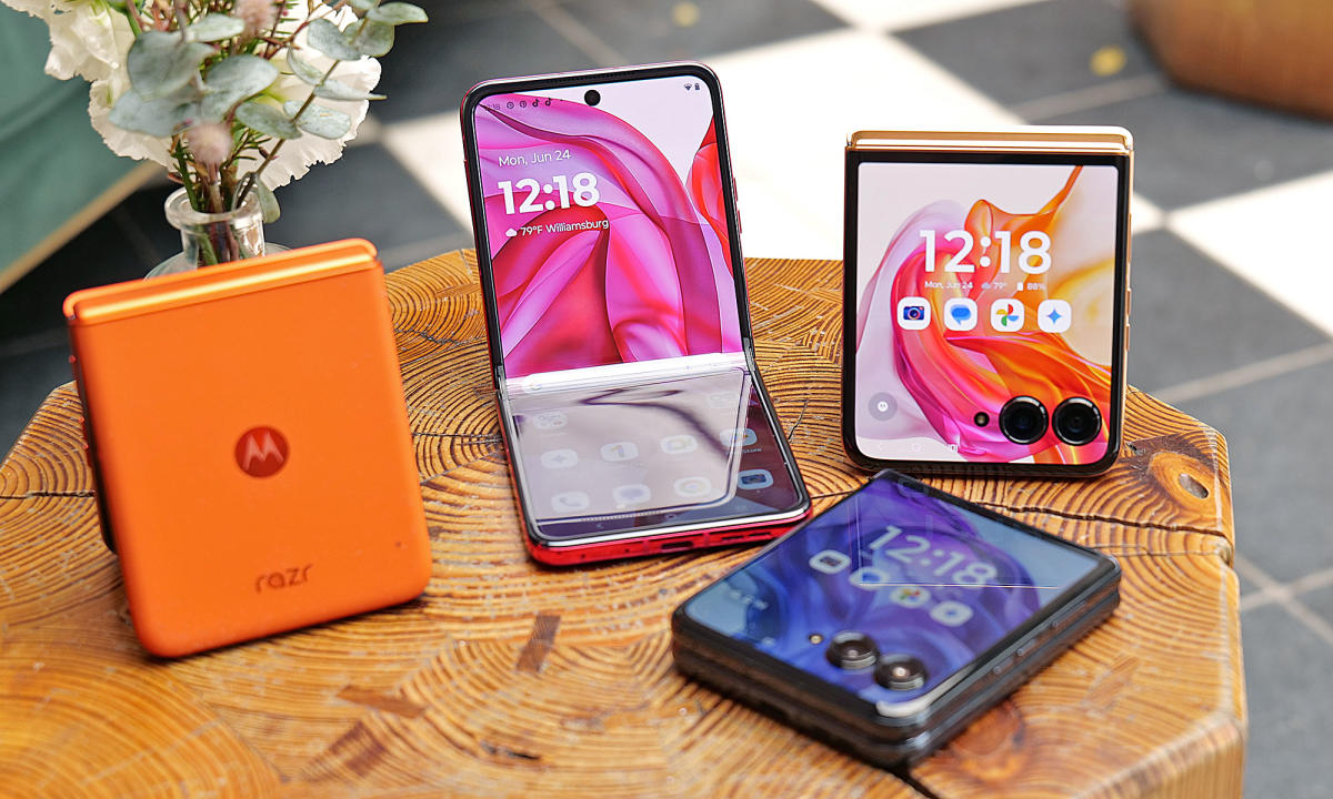 Read more about the article Motorola’s 2024 Razr and Razr+ may be the year’s most stylish and affordable foldables