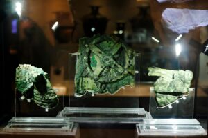 Read more about the article Gravitational wave researchers shed new light on the mystery of the Antikythera mechanism