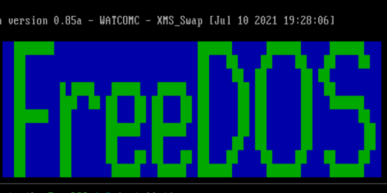 Read more about the article 30 years later, FreeDOS still keeps the command line dream alive