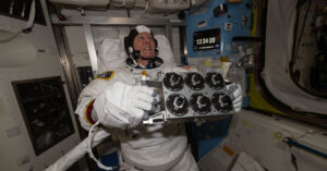 Read more about the article Leaky Water’s ‘Arctic Blast’ Halts NASA Astronauts’ Spacewalk