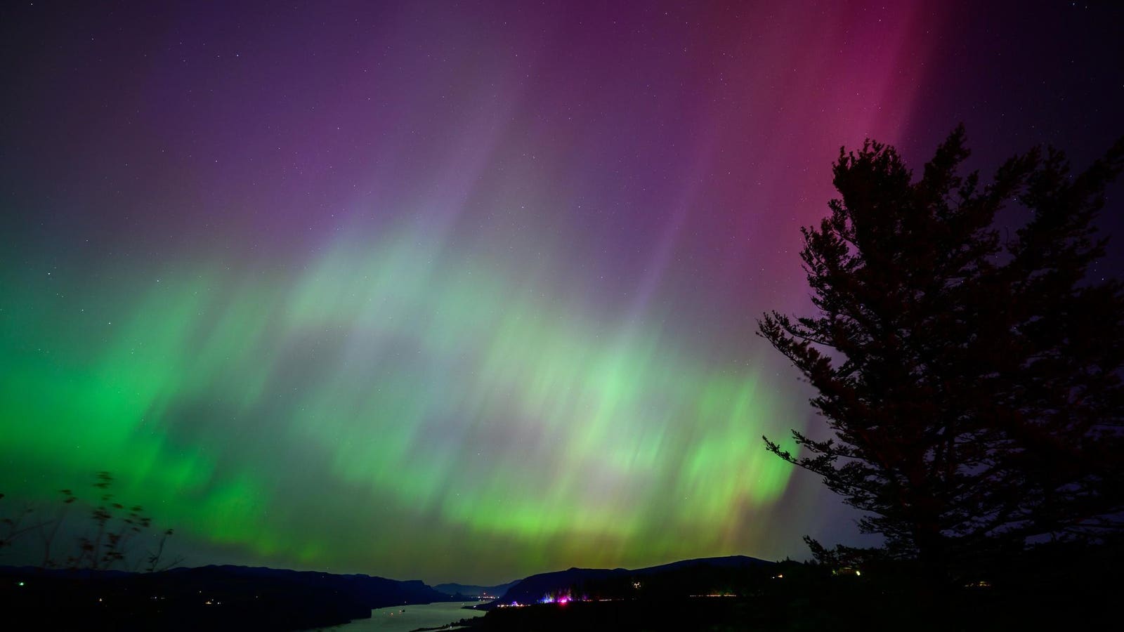 Read more about the article Northern Lights: Where to see the Aurora Borealis tonight