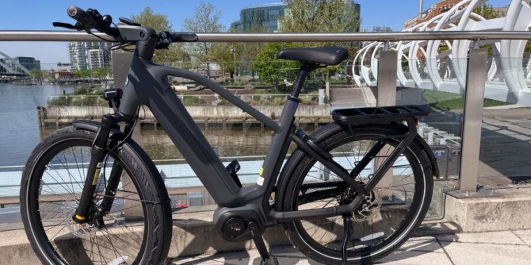 You are currently viewing Gazelle Eclipse C380+ e-bike review: Smart, smooth ride at a low price