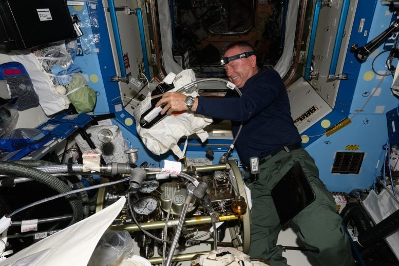 Boeing test flight crew chief Butch Wilmore