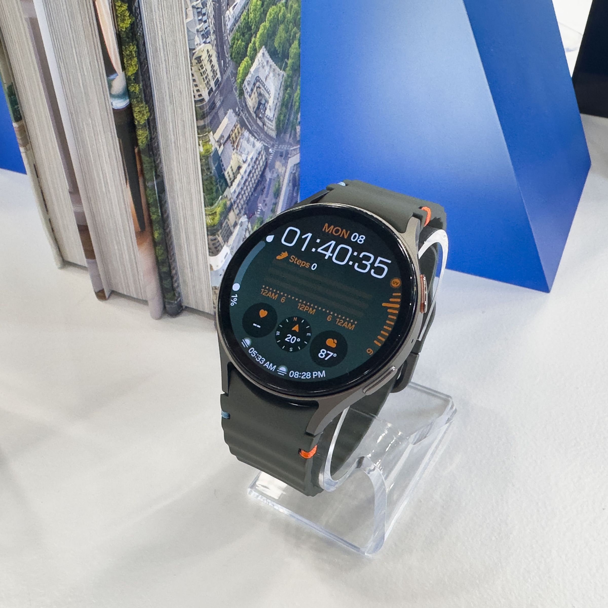 Galaxy Watch 7 up close