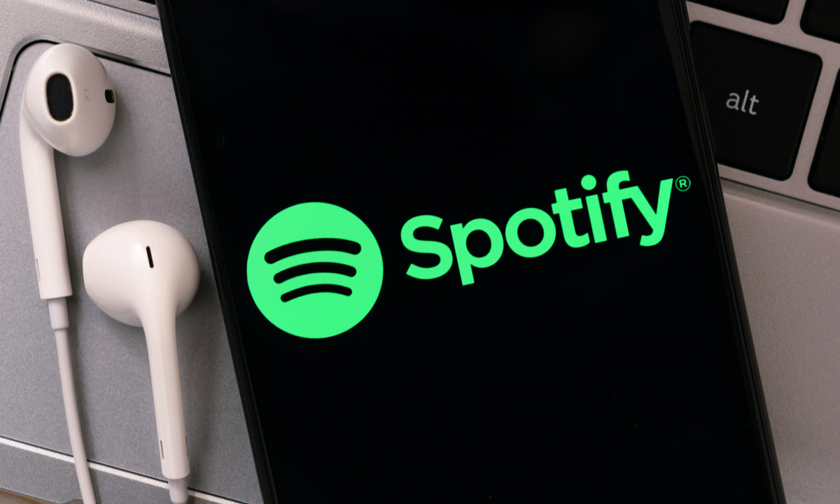 Read more about the article Spotify is moving from universal to customized plans